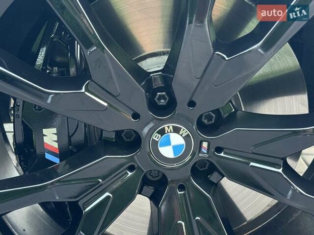 Серый БМВ X7, объемом двигателя 2.99 л и пробегом 99 тыс. км за 110900 $, фото 112 на Automoto.ua