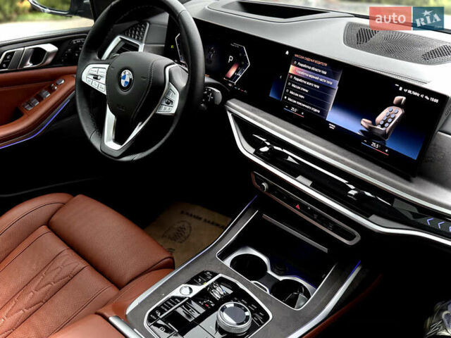 Серый БМВ X7, объемом двигателя 3 л и пробегом 63 тыс. км за 91000 $, фото 46 на Automoto.ua
