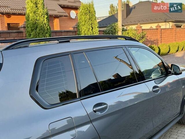 Серый БМВ X7, объемом двигателя 2.99 л и пробегом 99 тыс. км за 110900 $, фото 145 на Automoto.ua