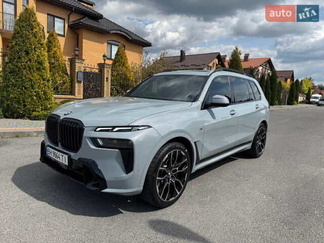 Серый БМВ X7, объемом двигателя 2.99 л и пробегом 81 тыс. км за 122000 $, фото 5 на Automoto.ua