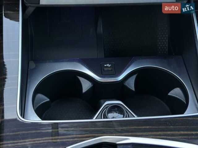 Серый БМВ X7, объемом двигателя 3 л и пробегом 39 тыс. км за 105000 $, фото 46 на Automoto.ua