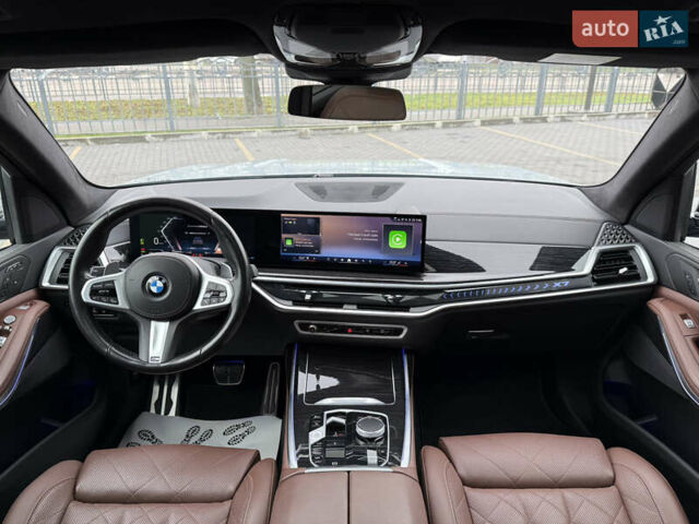 Серый БМВ X7, объемом двигателя 2.99 л и пробегом 57 тыс. км за 114000 $, фото 21 на Automoto.ua