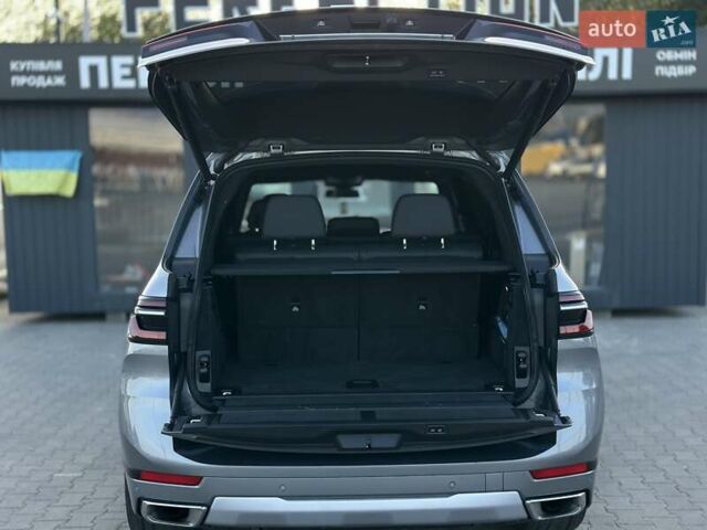 Серый БМВ X7, объемом двигателя 3 л и пробегом 39 тыс. км за 105000 $, фото 20 на Automoto.ua