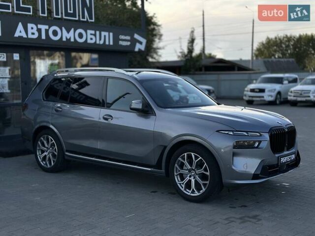 Серый БМВ X7, объемом двигателя 3 л и пробегом 39 тыс. км за 105000 $, фото 1 на Automoto.ua