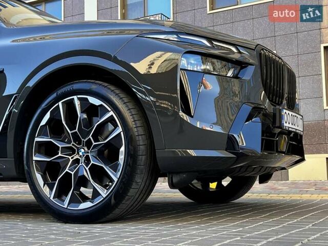 Серый БМВ X7, объемом двигателя 3 л и пробегом 18 тыс. км за 161999 $, фото 3 на Automoto.ua
