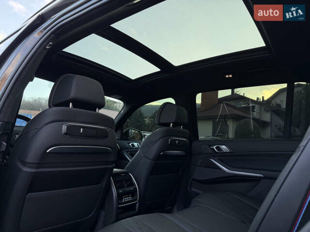 Серый БМВ X7, объемом двигателя 2.99 л и пробегом 51 тыс. км за 128000 $, фото 32 на Automoto.ua