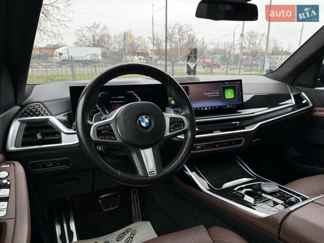 Серый БМВ X7, объемом двигателя 2.99 л и пробегом 57 тыс. км за 114000 $, фото 18 на Automoto.ua
