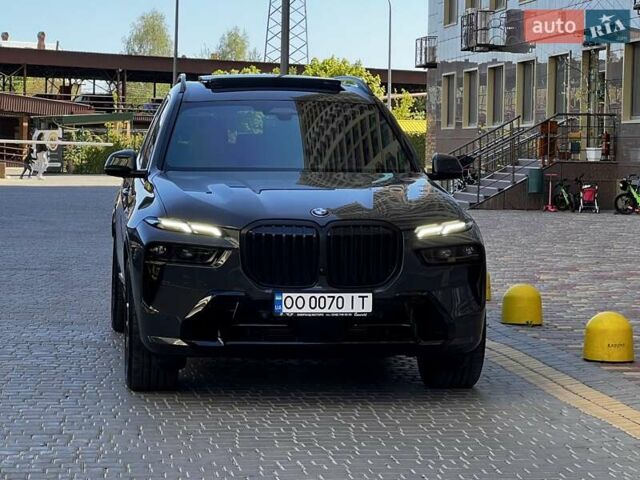 Серый БМВ X7, объемом двигателя 3 л и пробегом 18 тыс. км за 161999 $, фото 73 на Automoto.ua