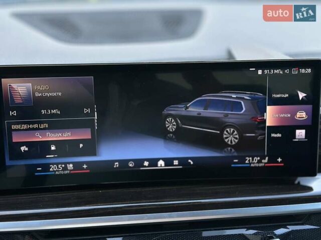 Серый БМВ X7, объемом двигателя 3 л и пробегом 39 тыс. км за 105000 $, фото 42 на Automoto.ua