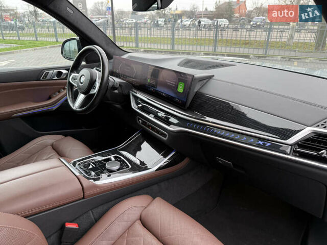 Серый БМВ X7, объемом двигателя 2.99 л и пробегом 57 тыс. км за 114000 $, фото 35 на Automoto.ua