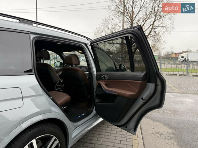 Серый БМВ X7, объемом двигателя 2.99 л и пробегом 57 тыс. км за 114000 $, фото 30 на Automoto.ua