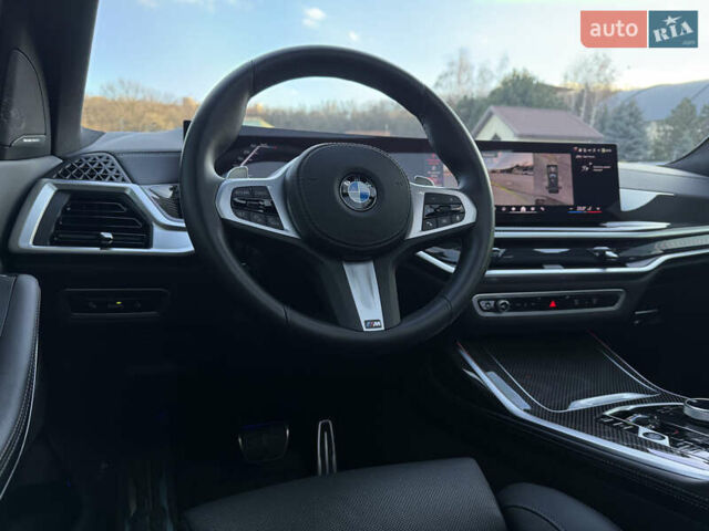 Серый БМВ X7, объемом двигателя 2.99 л и пробегом 51 тыс. км за 128000 $, фото 27 на Automoto.ua