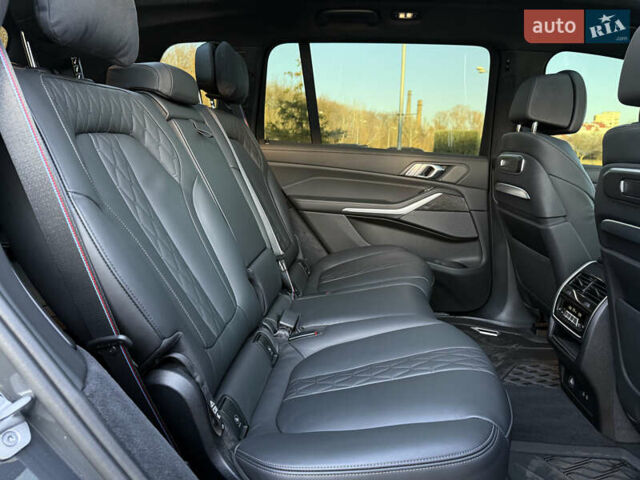 Серый БМВ X7, объемом двигателя 2.99 л и пробегом 51 тыс. км за 128000 $, фото 37 на Automoto.ua