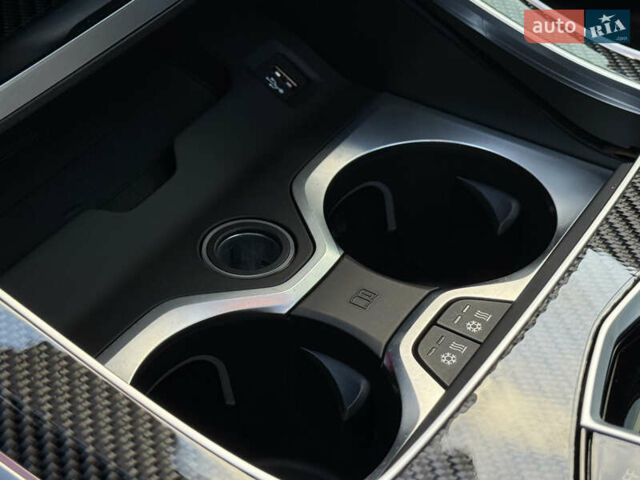 Серый БМВ X7, объемом двигателя 2.99 л и пробегом 51 тыс. км за 128000 $, фото 23 на Automoto.ua