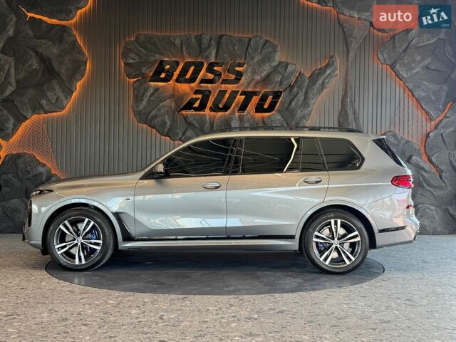 Серый БМВ X7, объемом двигателя 3 л и пробегом 38 тыс. км за 103999 $, фото 3 на Automoto.ua