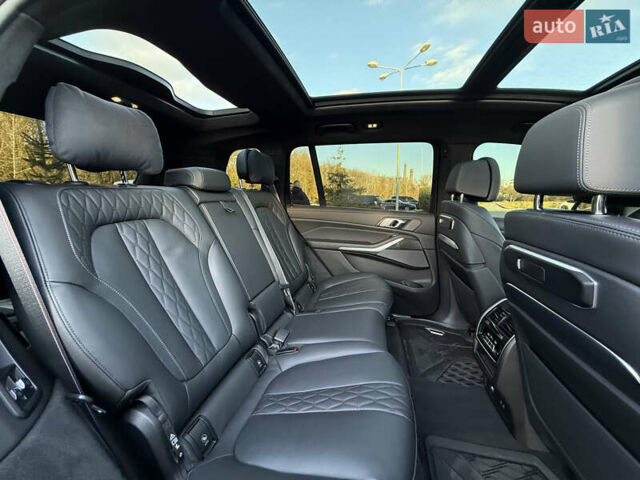 Серый БМВ X7, объемом двигателя 2.99 л и пробегом 51 тыс. км за 128000 $, фото 35 на Automoto.ua