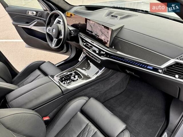 Серый БМВ X7, объемом двигателя 4.39 л и пробегом 7 тыс. км за 195000 $, фото 51 на Automoto.ua