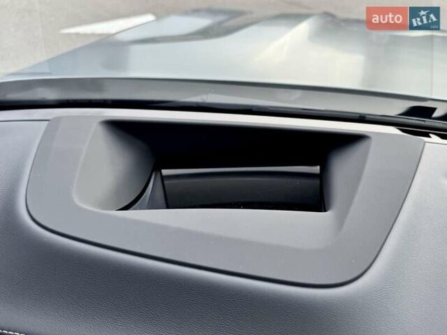 Серый БМВ X7, объемом двигателя 4.39 л и пробегом 7 тыс. км за 195000 $, фото 29 на Automoto.ua