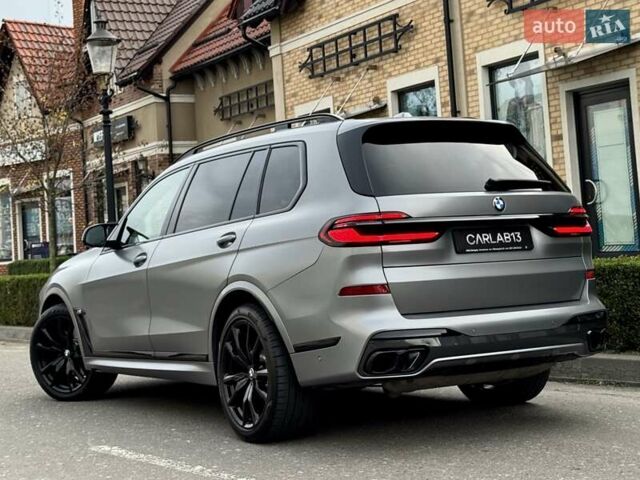 Серый БМВ X7, объемом двигателя 4.39 л и пробегом 7 тыс. км за 195000 $, фото 15 на Automoto.ua