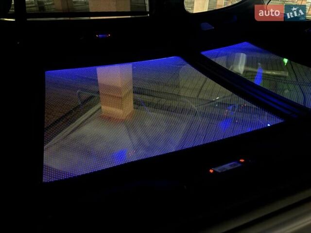 Серый БМВ X7, объемом двигателя 4.39 л и пробегом 7 тыс. км за 195000 $, фото 72 на Automoto.ua