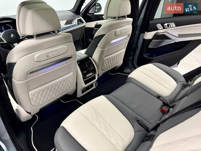 Серый БМВ X7, объемом двигателя 2.99 л и пробегом 1 тыс. км за 174000 $, фото 56 на Automoto.ua