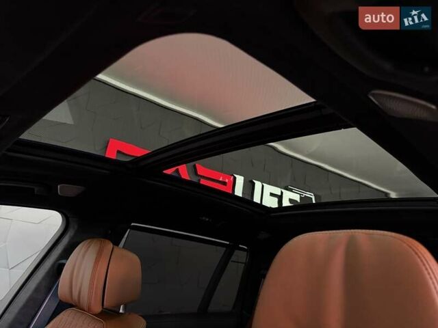 Серый БМВ X7, объемом двигателя 4.39 л и пробегом 1 тыс. км за 189900 $, фото 58 на Automoto.ua