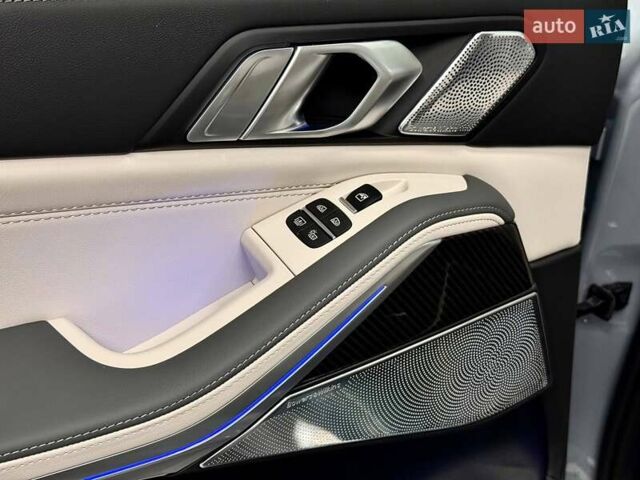 Серый БМВ X7, объемом двигателя 2.99 л и пробегом 1 тыс. км за 174000 $, фото 54 на Automoto.ua