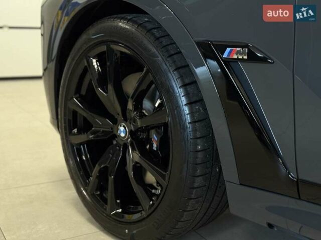 Серый БМВ X7, объемом двигателя 4.39 л и пробегом 1 тыс. км за 189900 $, фото 40 на Automoto.ua