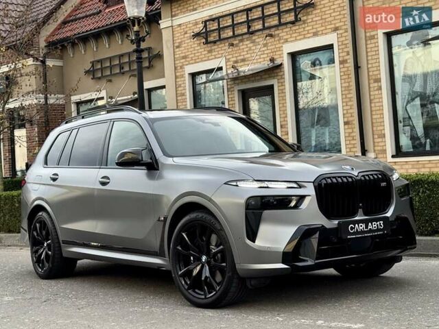 Серый БМВ X7, объемом двигателя 4.39 л и пробегом 7 тыс. км за 195000 $, фото 5 на Automoto.ua