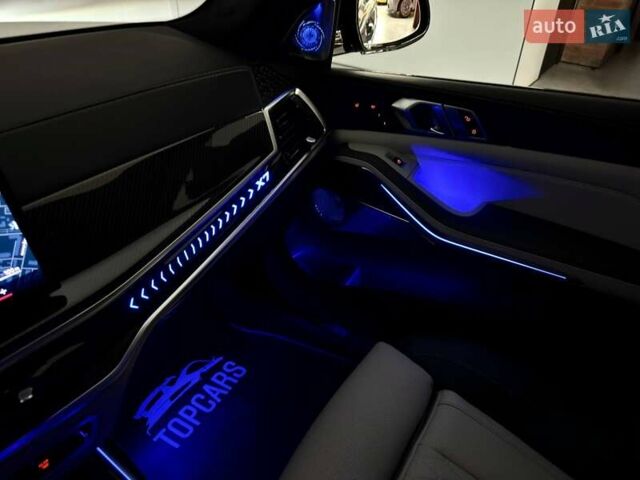 Серый БМВ X7, объемом двигателя 2.99 л и пробегом 1 тыс. км за 174000 $, фото 48 на Automoto.ua