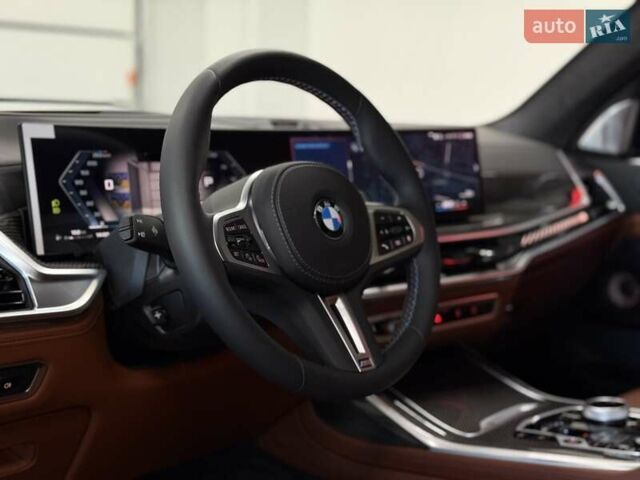 Серый БМВ X7, объемом двигателя 4.39 л и пробегом 1 тыс. км за 189900 $, фото 42 на Automoto.ua