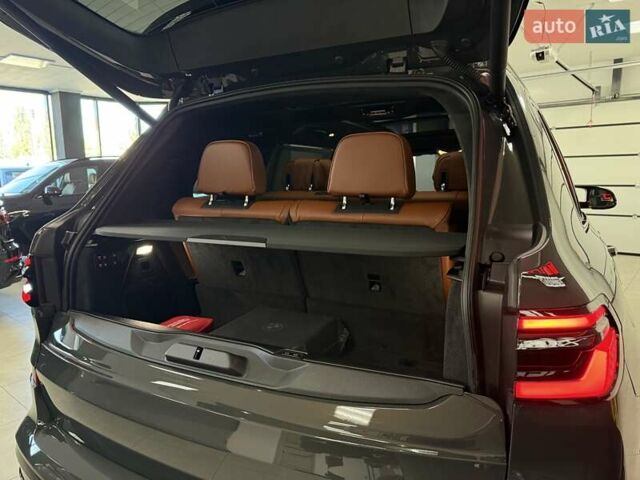 Серый БМВ X7, объемом двигателя 4.39 л и пробегом 1 тыс. км за 189900 $, фото 88 на Automoto.ua