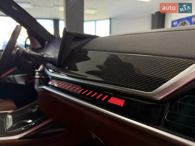 Серый БМВ X7, объемом двигателя 4.39 л и пробегом 1 тыс. км за 189900 $, фото 82 на Automoto.ua