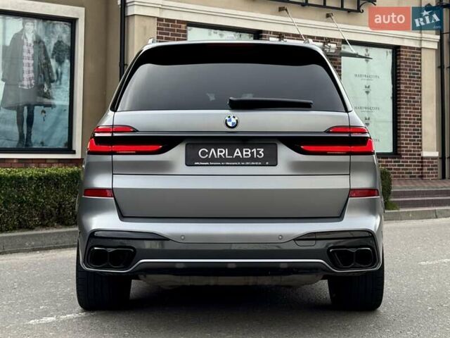 Серый БМВ X7, объемом двигателя 4.39 л и пробегом 7 тыс. км за 195000 $, фото 12 на Automoto.ua