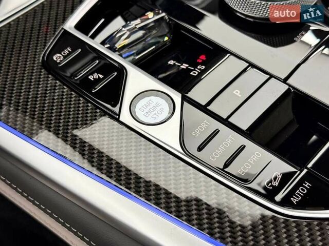 Серый БМВ X7, объемом двигателя 2.99 л и пробегом 1 тыс. км за 174000 $, фото 32 на Automoto.ua