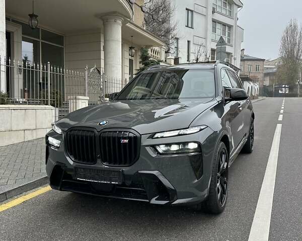 Сірий БМВ X7, об'ємом двигуна 4.39 л та пробігом 11 тис. км за 169500 $, фото 4 на Automoto.ua
