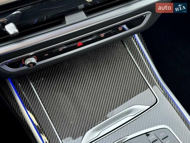 Серый БМВ X7, объемом двигателя 4.39 л и пробегом 7 тыс. км за 195000 $, фото 74 на Automoto.ua