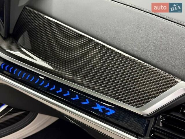Серый БМВ X7, объемом двигателя 2.99 л и пробегом 1 тыс. км за 174000 $, фото 73 на Automoto.ua