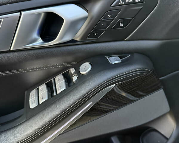 Синий БМВ X7, объемом двигателя 4.39 л и пробегом 78 тыс. км за 69900 $, фото 39 на Automoto.ua