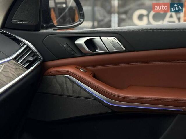 Синий БМВ X7, объемом двигателя 3 л и пробегом 61 тыс. км за 59000 $, фото 42 на Automoto.ua