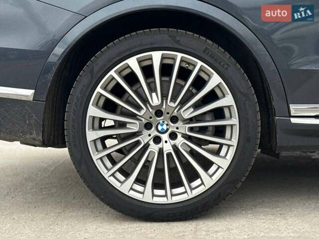 Синий БМВ X7, объемом двигателя 3 л и пробегом 61 тыс. км за 59000 $, фото 17 на Automoto.ua