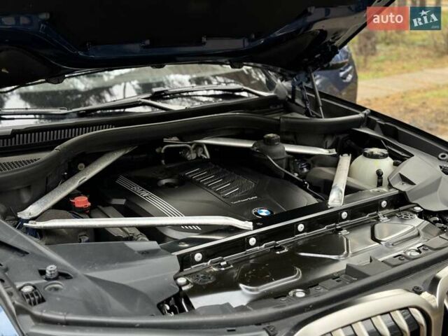 Синий БМВ X7, объемом двигателя 3 л и пробегом 103 тыс. км за 56500 $, фото 14 на Automoto.ua
