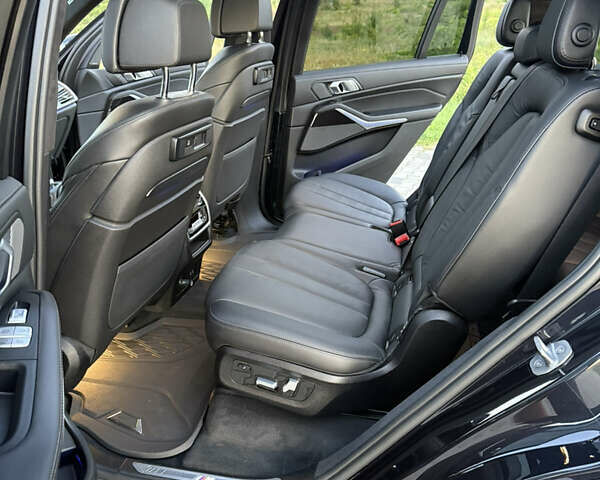 Синий БМВ X7, объемом двигателя 4.39 л и пробегом 78 тыс. км за 69900 $, фото 47 на Automoto.ua