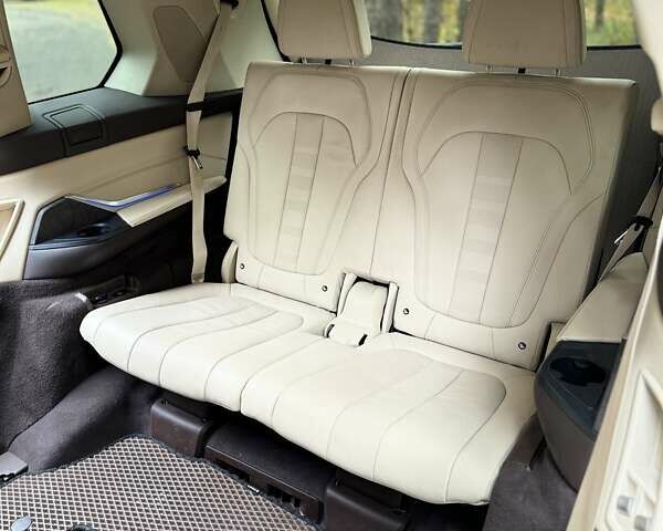 Синий БМВ X7, объемом двигателя 3 л и пробегом 103 тыс. км за 56500 $, фото 13 на Automoto.ua