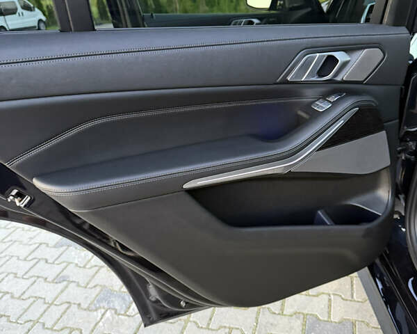 Синий БМВ X7, объемом двигателя 4.39 л и пробегом 78 тыс. км за 69900 $, фото 26 на Automoto.ua