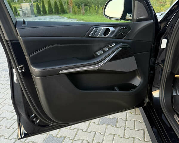 Синий БМВ X7, объемом двигателя 4.39 л и пробегом 78 тыс. км за 69900 $, фото 25 на Automoto.ua