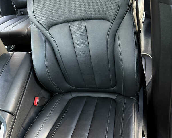 Синий БМВ X7, объемом двигателя 4.39 л и пробегом 78 тыс. км за 69900 $, фото 42 на Automoto.ua