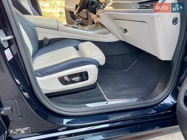 Синій БМВ X7, об'ємом двигуна 2.99 л та пробігом 106 тис. км за 73900 $, фото 31 на Automoto.ua