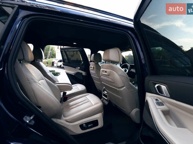 Синий БМВ X7, объемом двигателя 4.4 л и пробегом 85 тыс. км за 78000 $, фото 21 на Automoto.ua