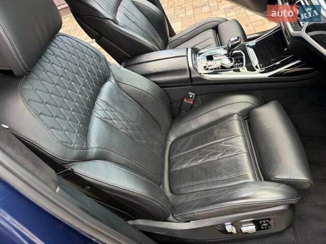 Синий БМВ X7, объемом двигателя 2.99 л и пробегом 200 тыс. км за 62700 $, фото 57 на Automoto.ua